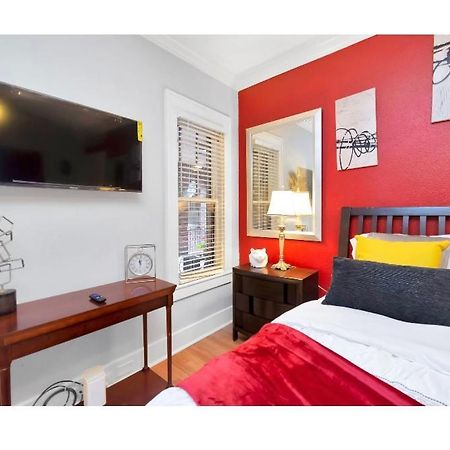 Cozy Downtown Studio By Toyota Center ฮูสตัน ภายนอก รูปภาพ