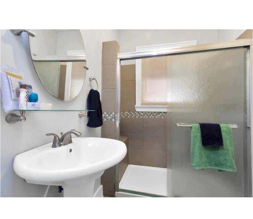 Cozy Downtown Studio By Toyota Center ฮูสตัน ภายนอก รูปภาพ